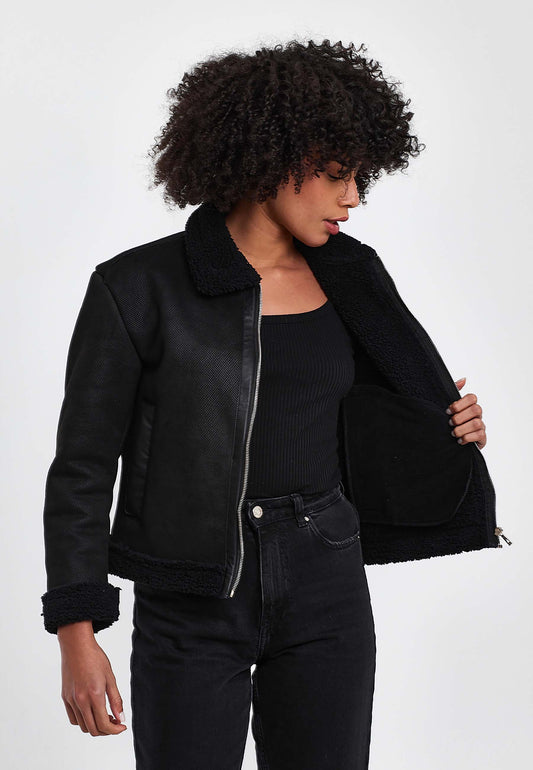 Veste en faux cuir