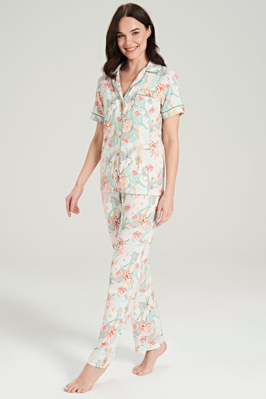 Pyjama boutonné à fleurs