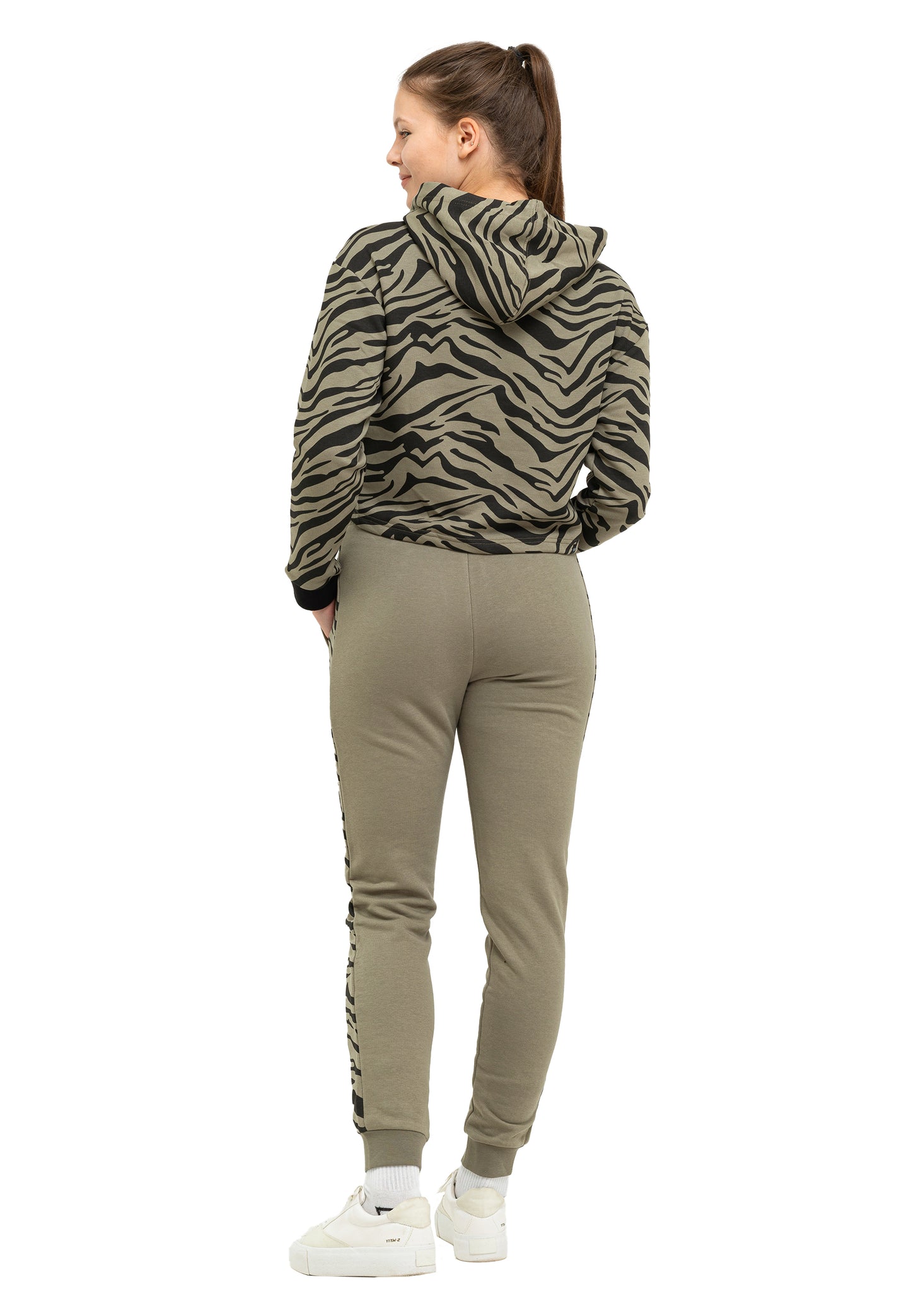 Zebra - Tracksuit