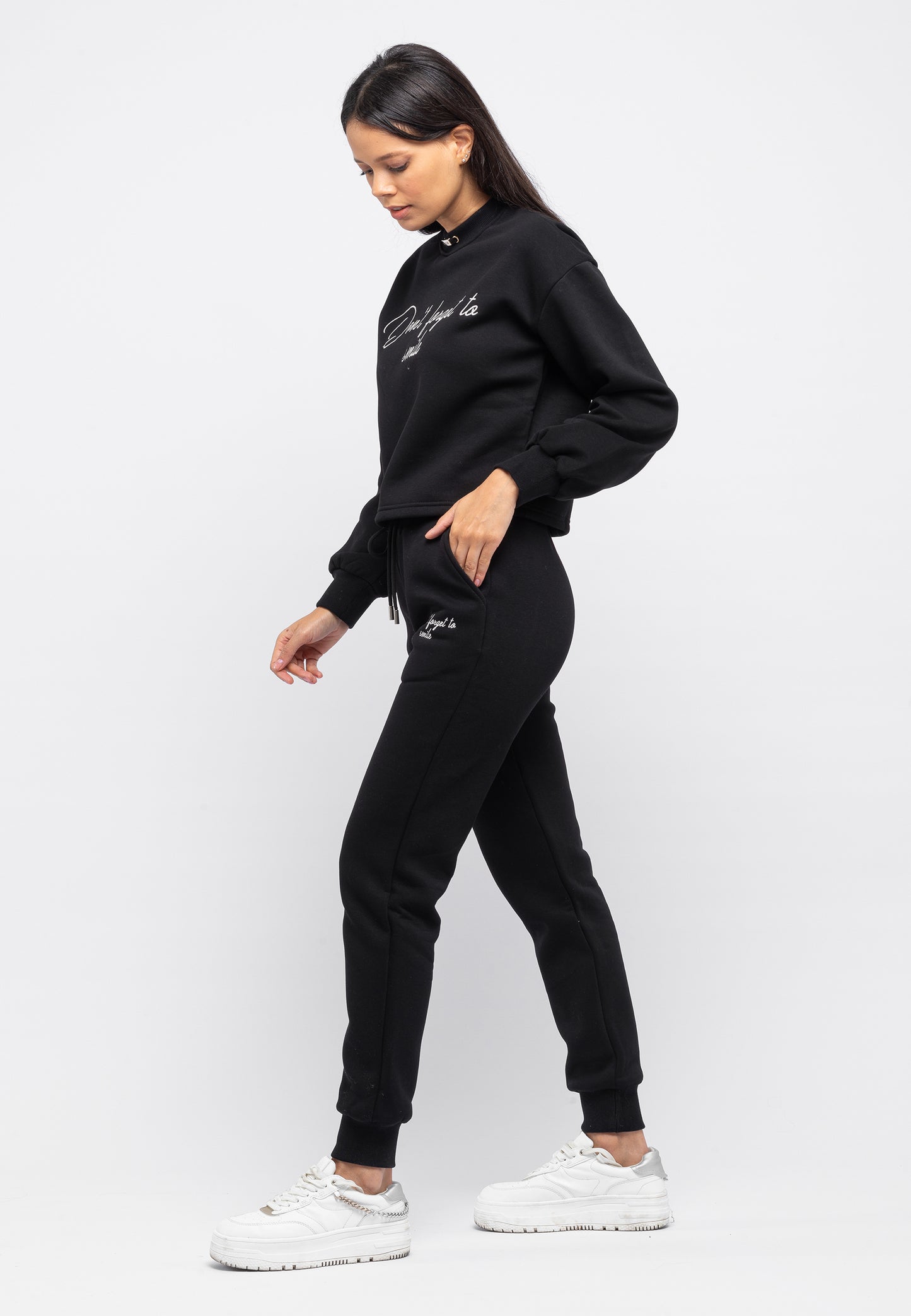 Smile - Tracksuit